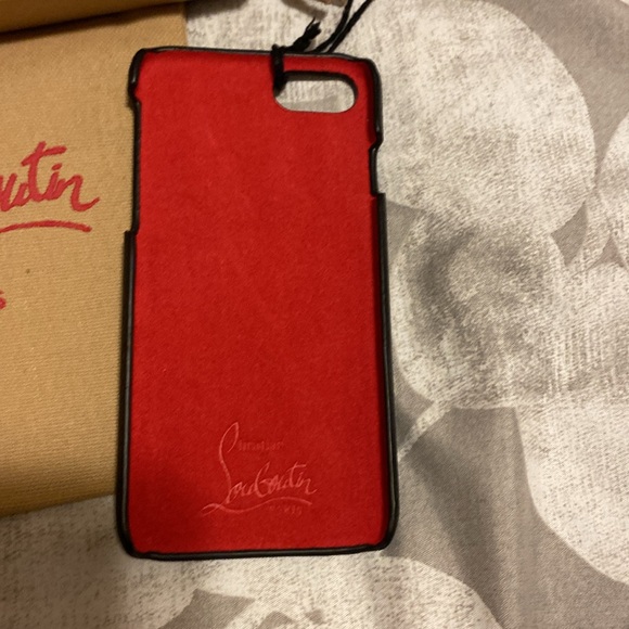 Louboutin iPhone 7 case - Picture 3 of 4